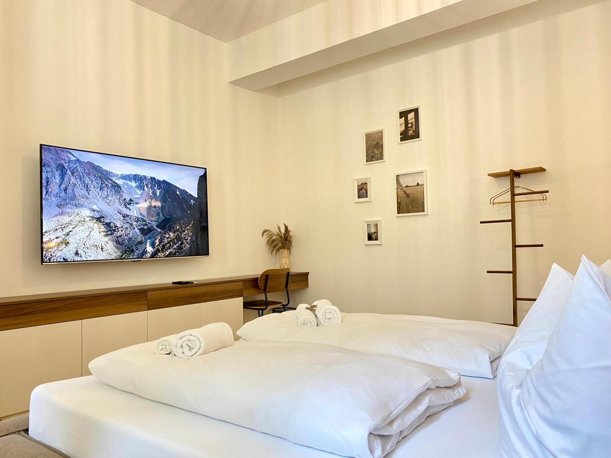 Ferienwohnung Loft Am Lech I Rollstuhlgerecht I Tiefgarage I Kueche I Terrasse Füssen Exterior foto
